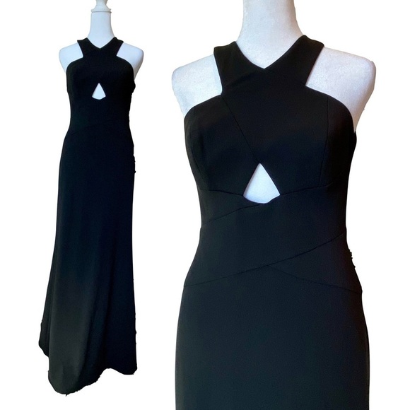 Aidan Maddox Black gown - Picture 4 of 12